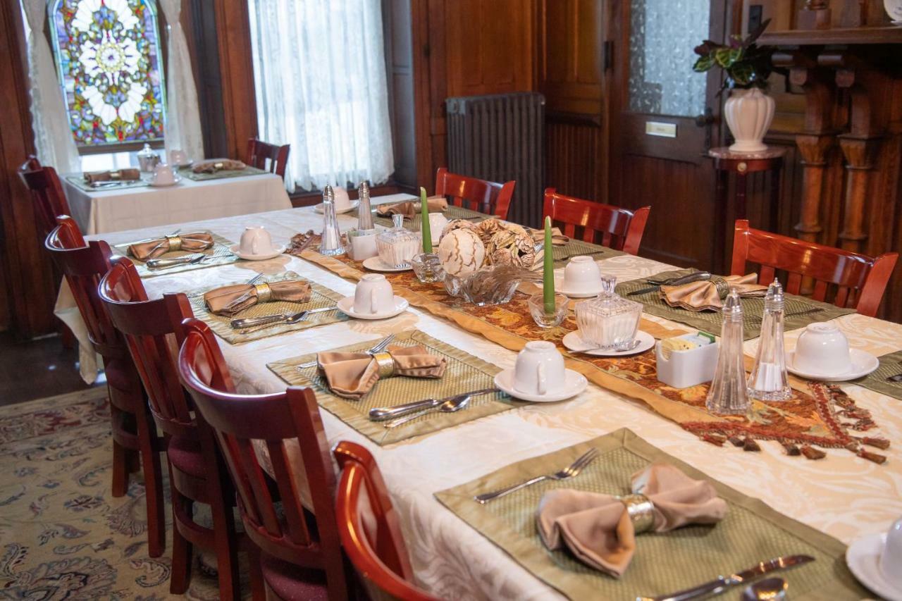 Spencer House Bed & Breakfast อีรี ภายนอก รูปภาพ