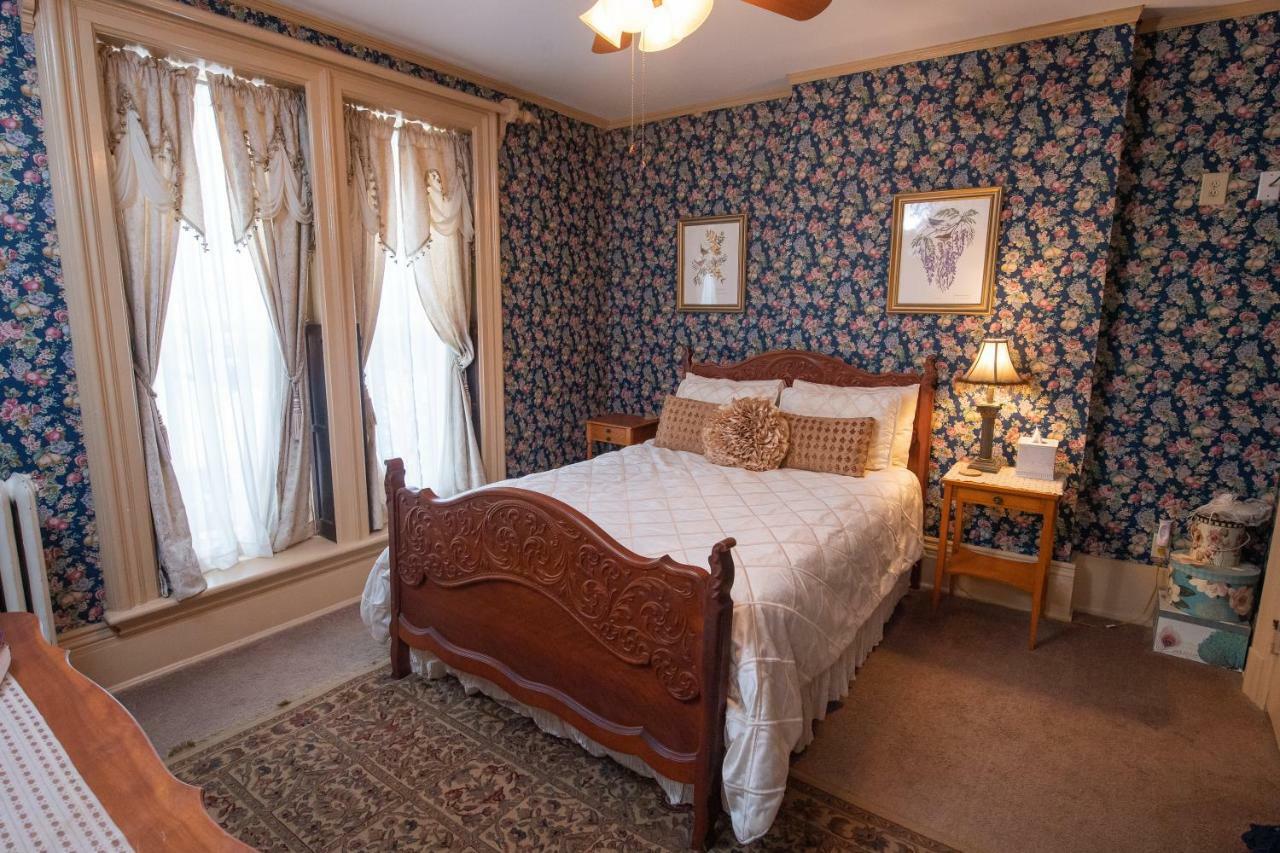 Spencer House Bed & Breakfast อีรี ภายนอก รูปภาพ